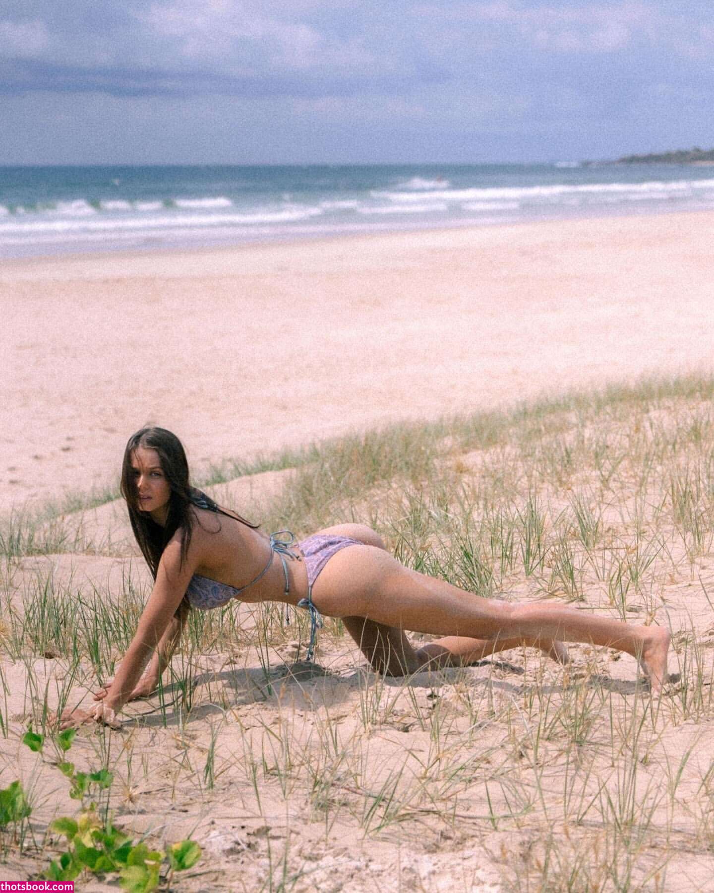 Chloe Campbell Nude Leaks OnlyFans Photos #2 1566141