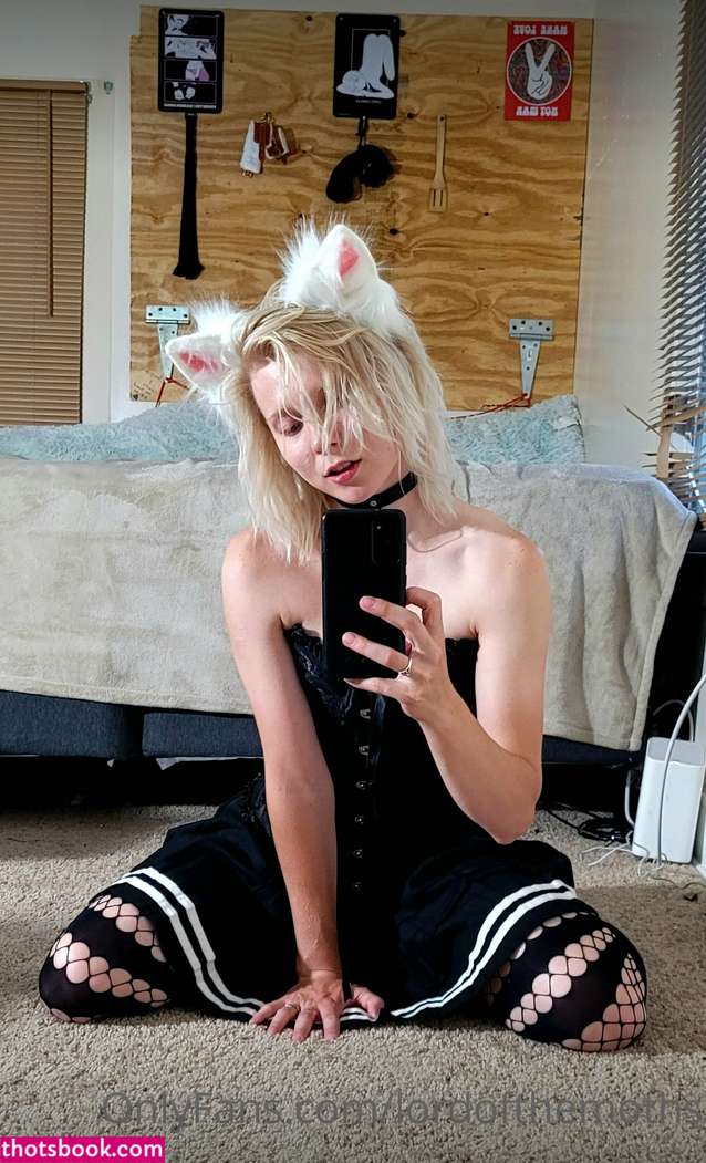 Lordofthemoths Thetravelongtics Nude Leaks OnlyFans Photos #5 1526670