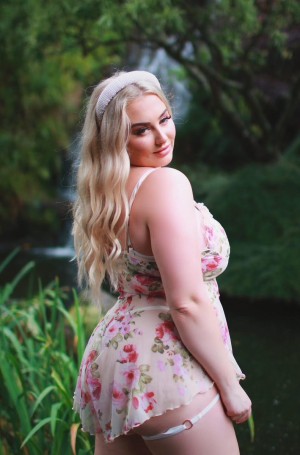 lucyadlernz Nude Leaks OnlyFans Photos #3