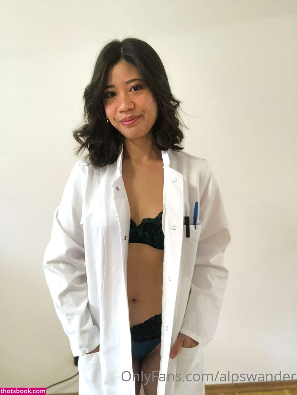 Alpswander Nude Leaks OnlyFans Photos #4 1534241