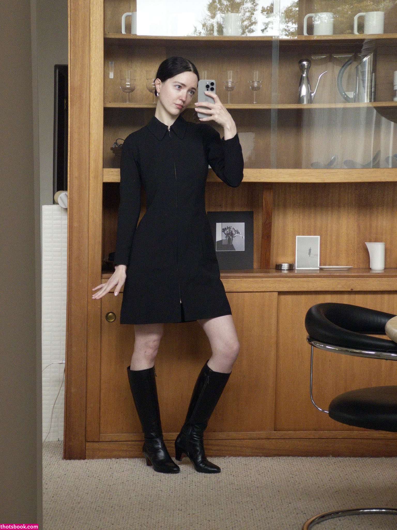 zoeplzshutup zoeloveshouses Nude Leaks OnlyFans Photos #1 1550101