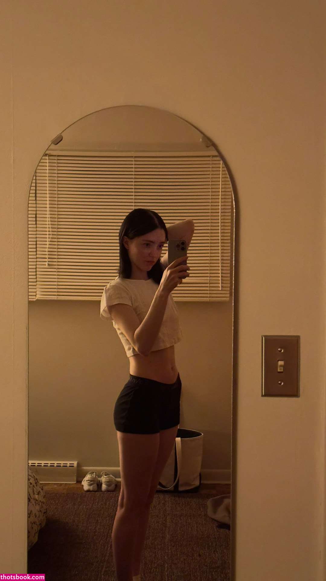 zoeplzshutup zoeloveshouses Nude Leaks OnlyFans Photos #5 1550124