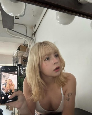 laetitia442299 Nude Leaks OnlyFans Photos #5