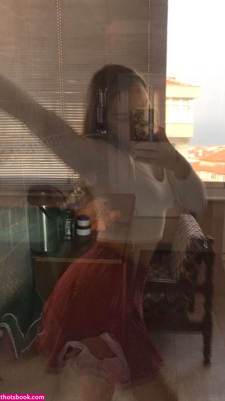 Lillseda Seda Tunc Nude Leaks OnlyFans Photos #4 1562783