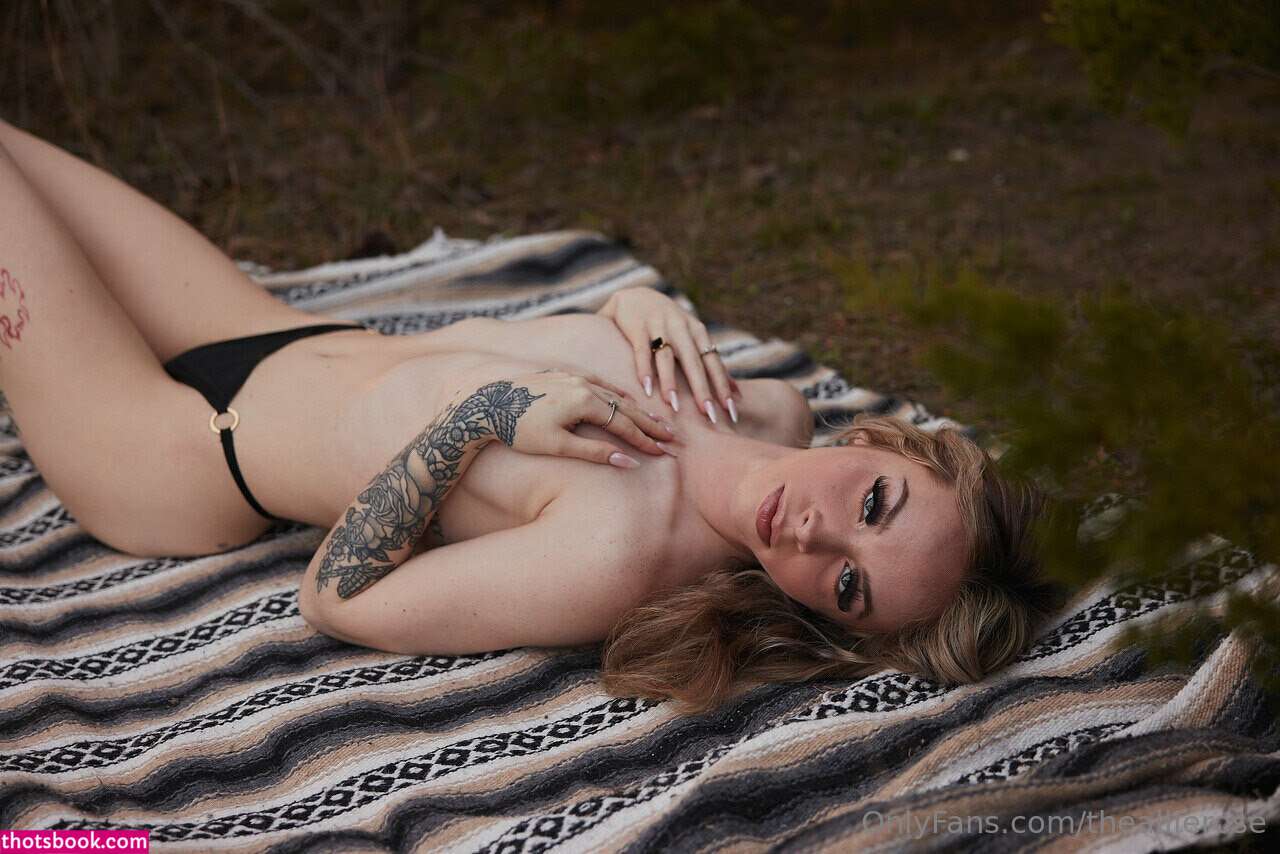 theallierose Nude Leaks OnlyFans Photos #4 1563489