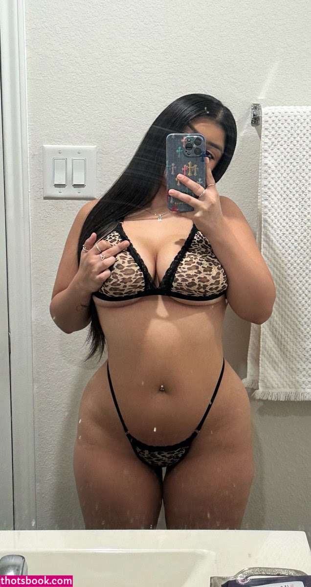 thaonenonlyyb oneenonlyyb Nude Leaks OnlyFans Photos #5 1531760