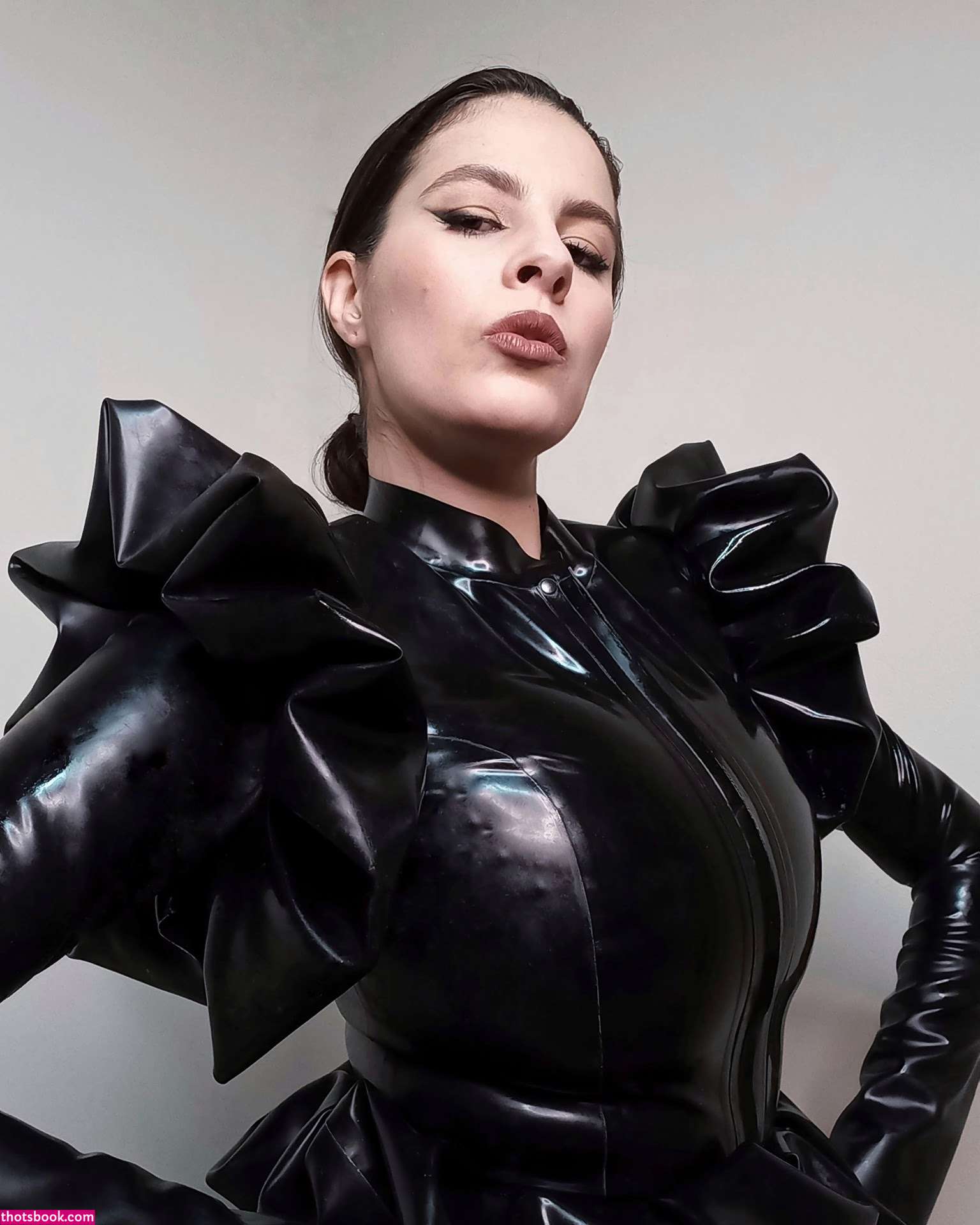 Marketaves latex witch Nude Leaks OnlyFans Photos #4 1545427