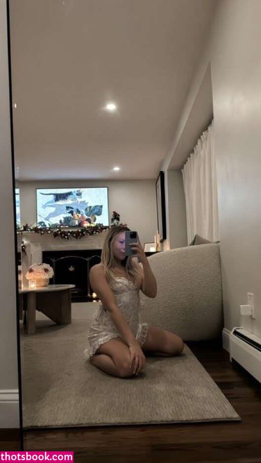 Princess Emma Worship Emma Nude Leaks OnlyFans Photos #3 1545811