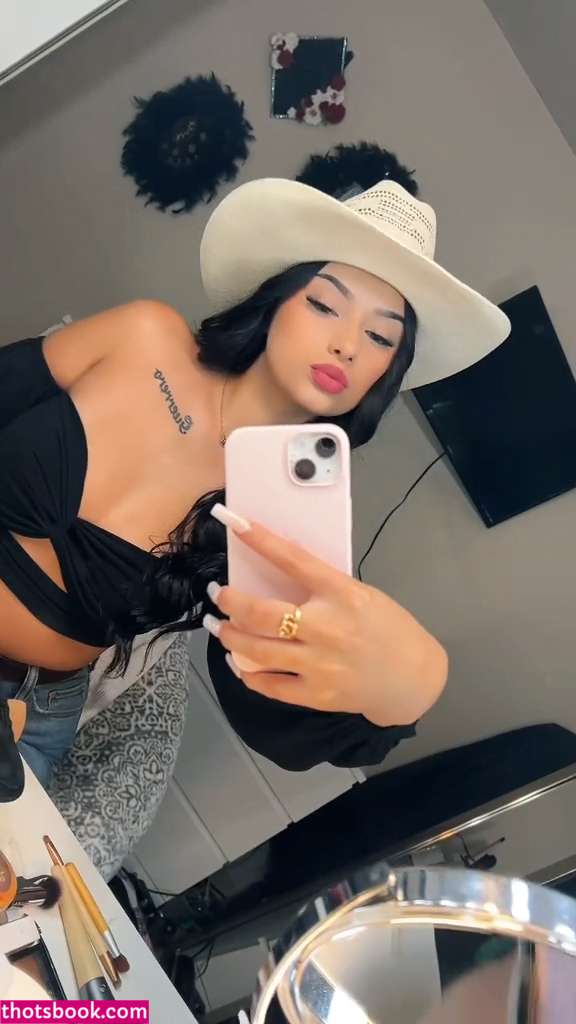 leslie emma leslieemmaaa Nude Leaks OnlyFans Photos #1 1558786