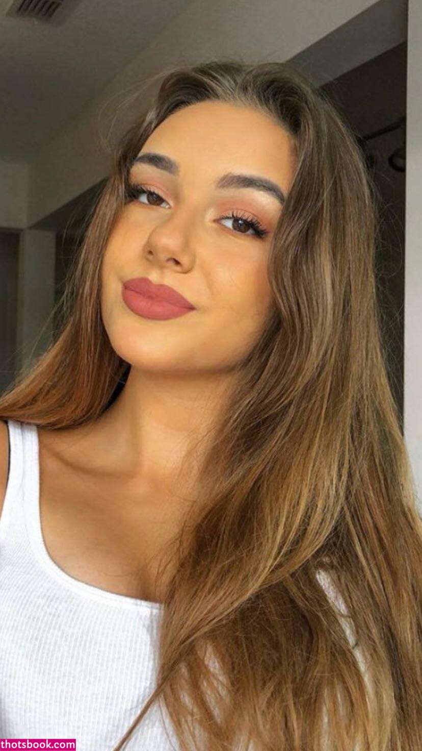 Isabella Stoisavljevic Zerpa isazerps Nude Leaks OnlyFans Photos #2 1546900