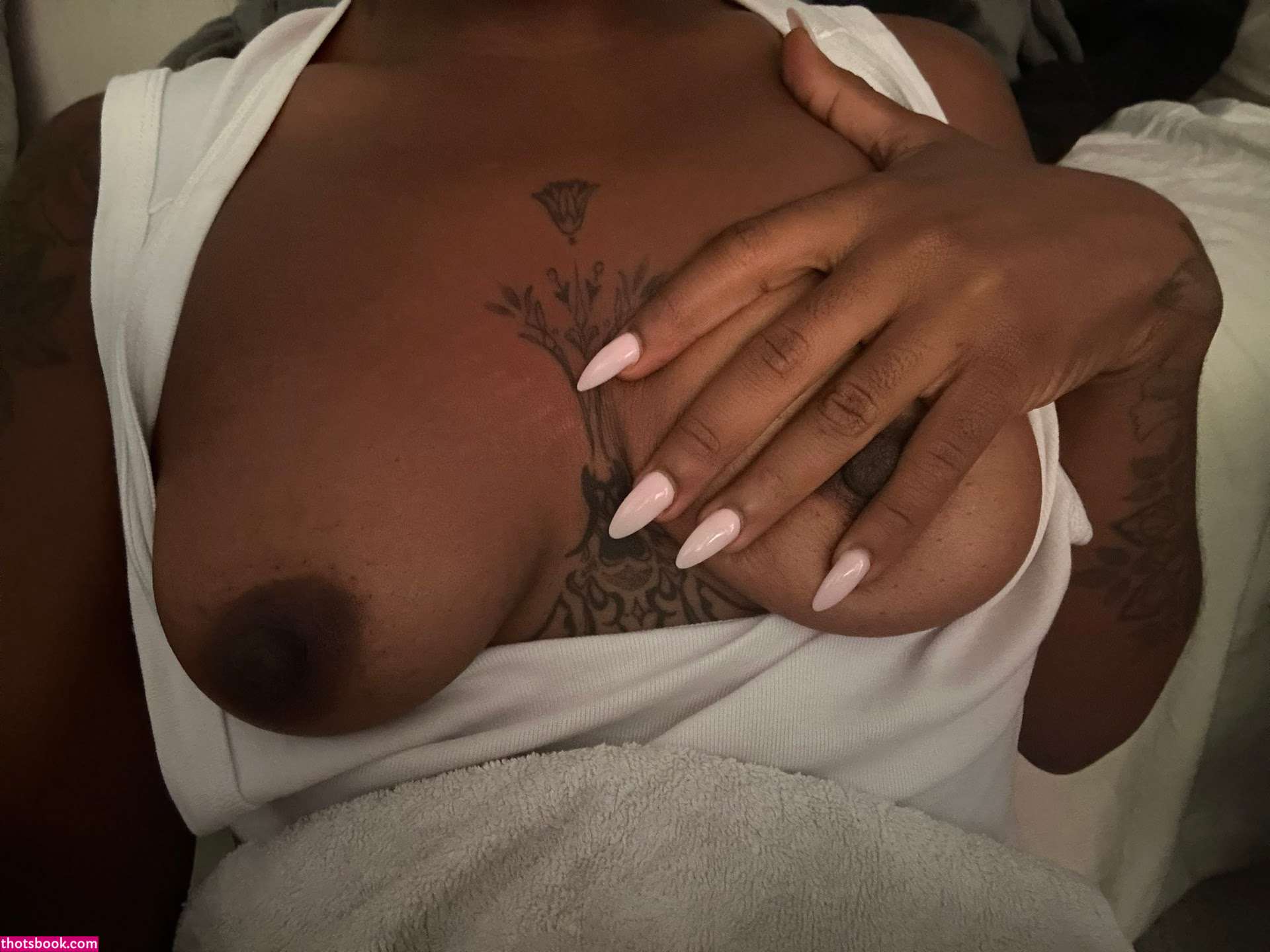 Aurelie Lily PoesieNue Nude Leaks OnlyFans Photos #5 1559963