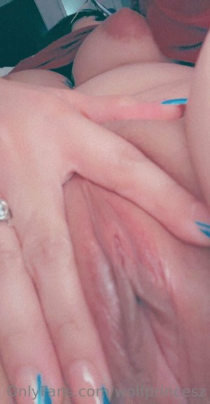 Wolfprincesz Nude Leaks OnlyFans Photos #5