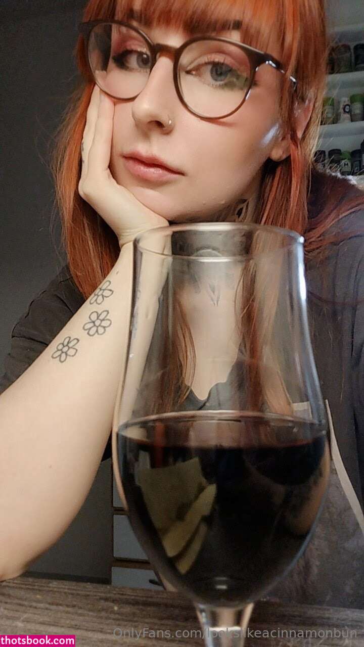 lookslikeacinnamonbun Nude Leaks OnlyFans Photos #2 1574248