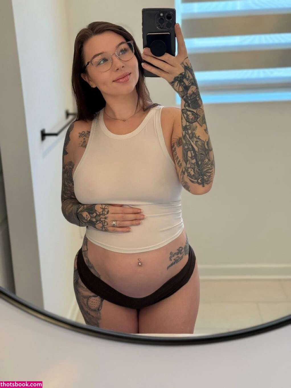 Sara Riley BadAssMommy Nude Leaks OnlyFans Photos #4 1574724