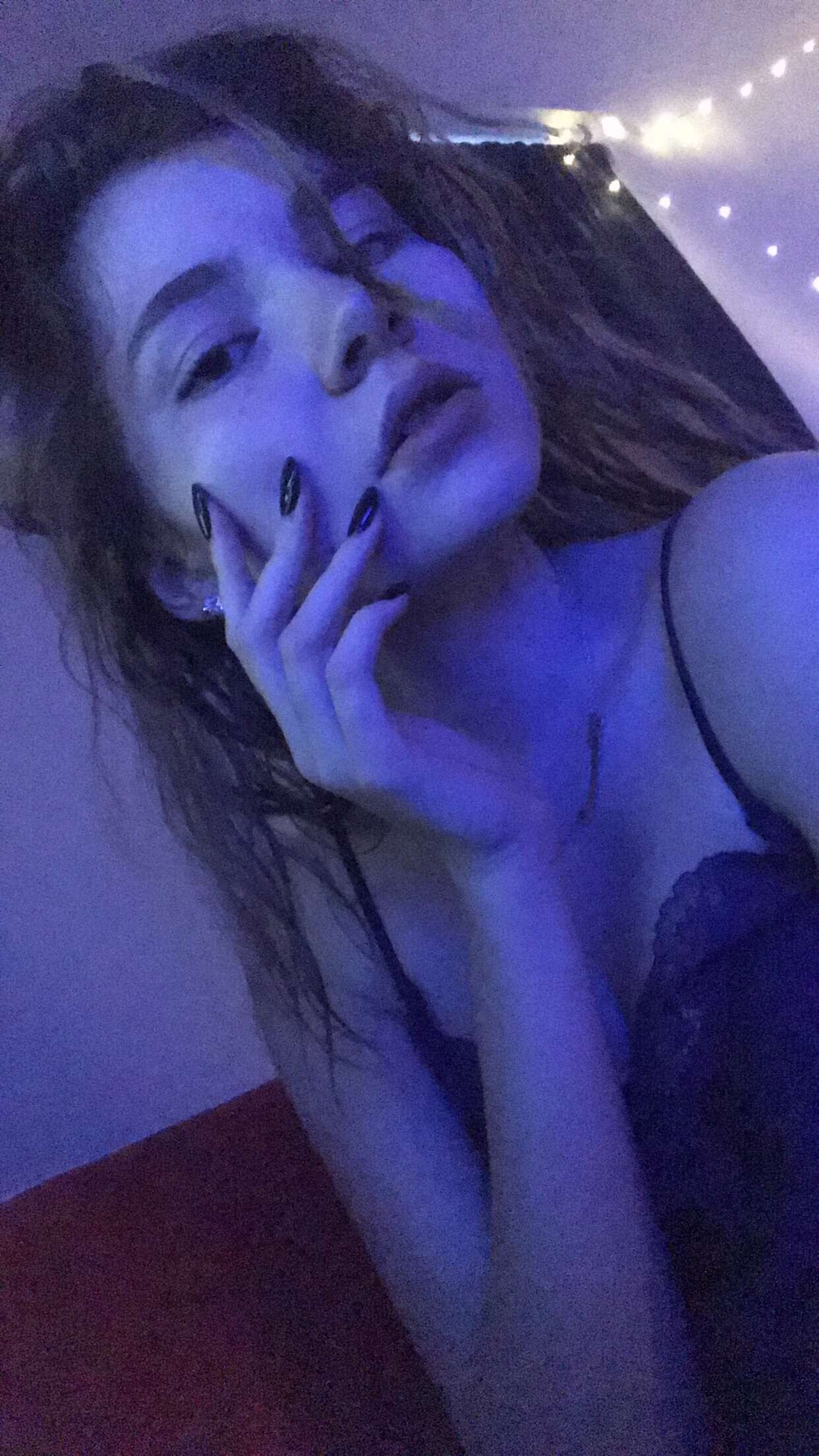 Cloveress ASMR Private Snapchat 1436