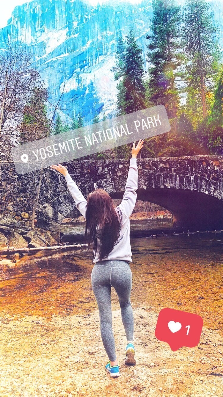 Ally Hardesty Sexy Pictures Suite 585