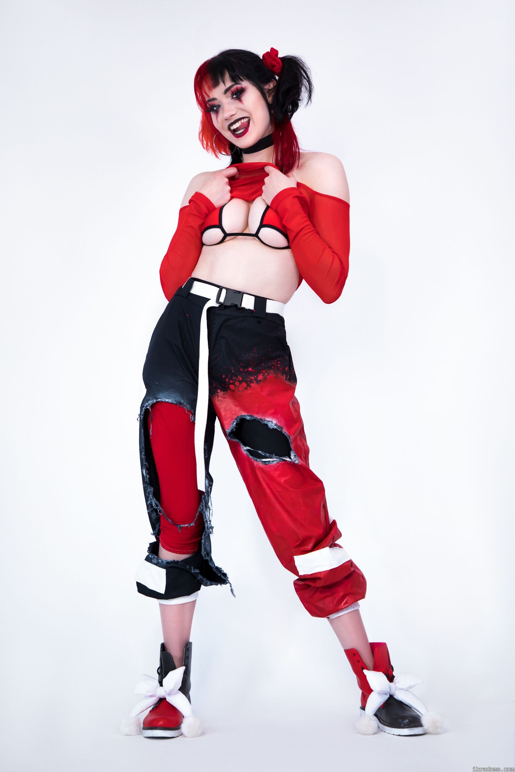 Nichameleon Harley Quinn Red and Black 54043
