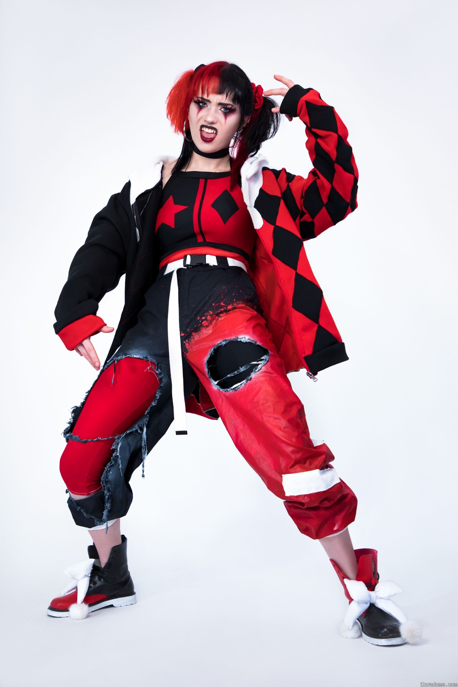 Nichameleon Harley Quinn Red and Black 54051