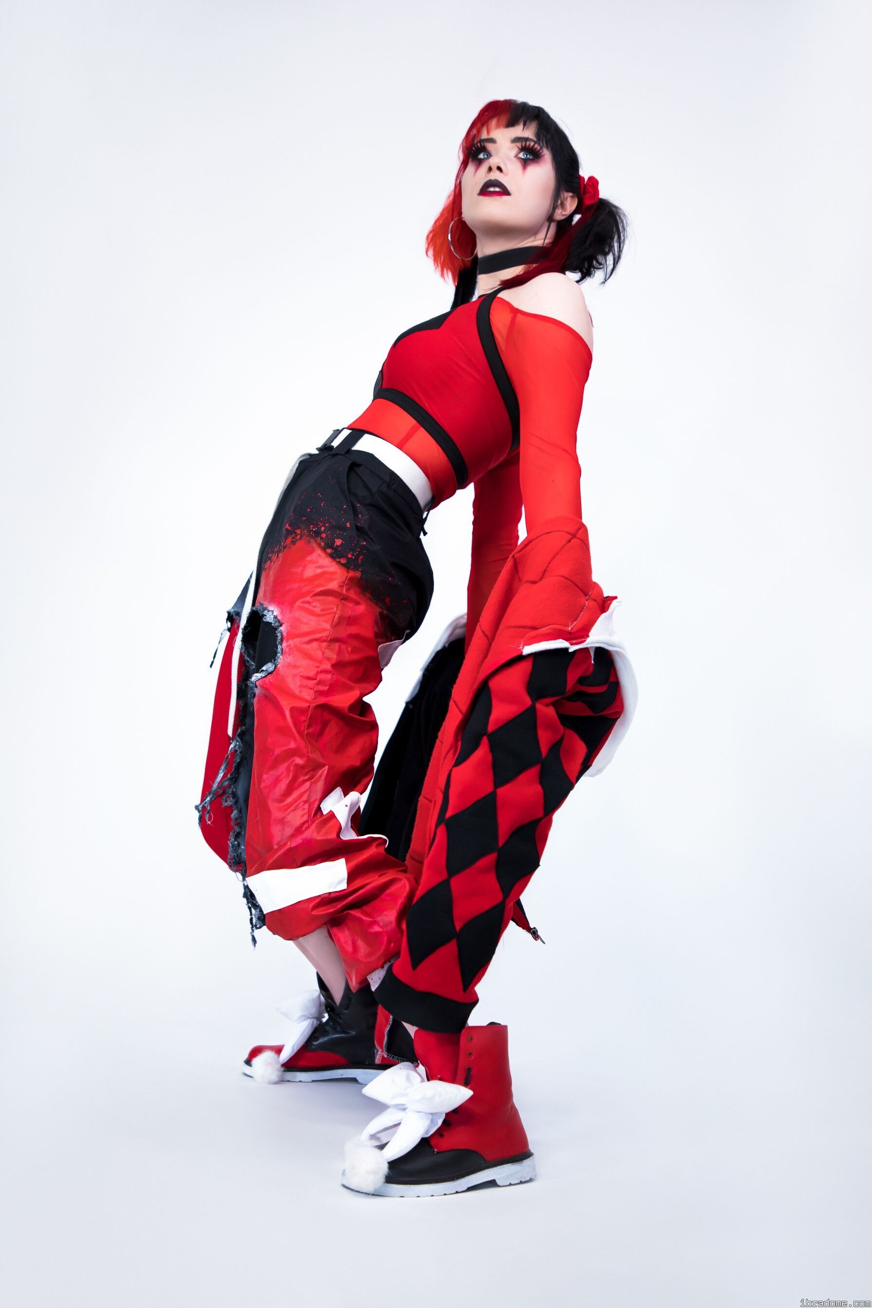 Nichameleon Harley Quinn Red and Black 54055