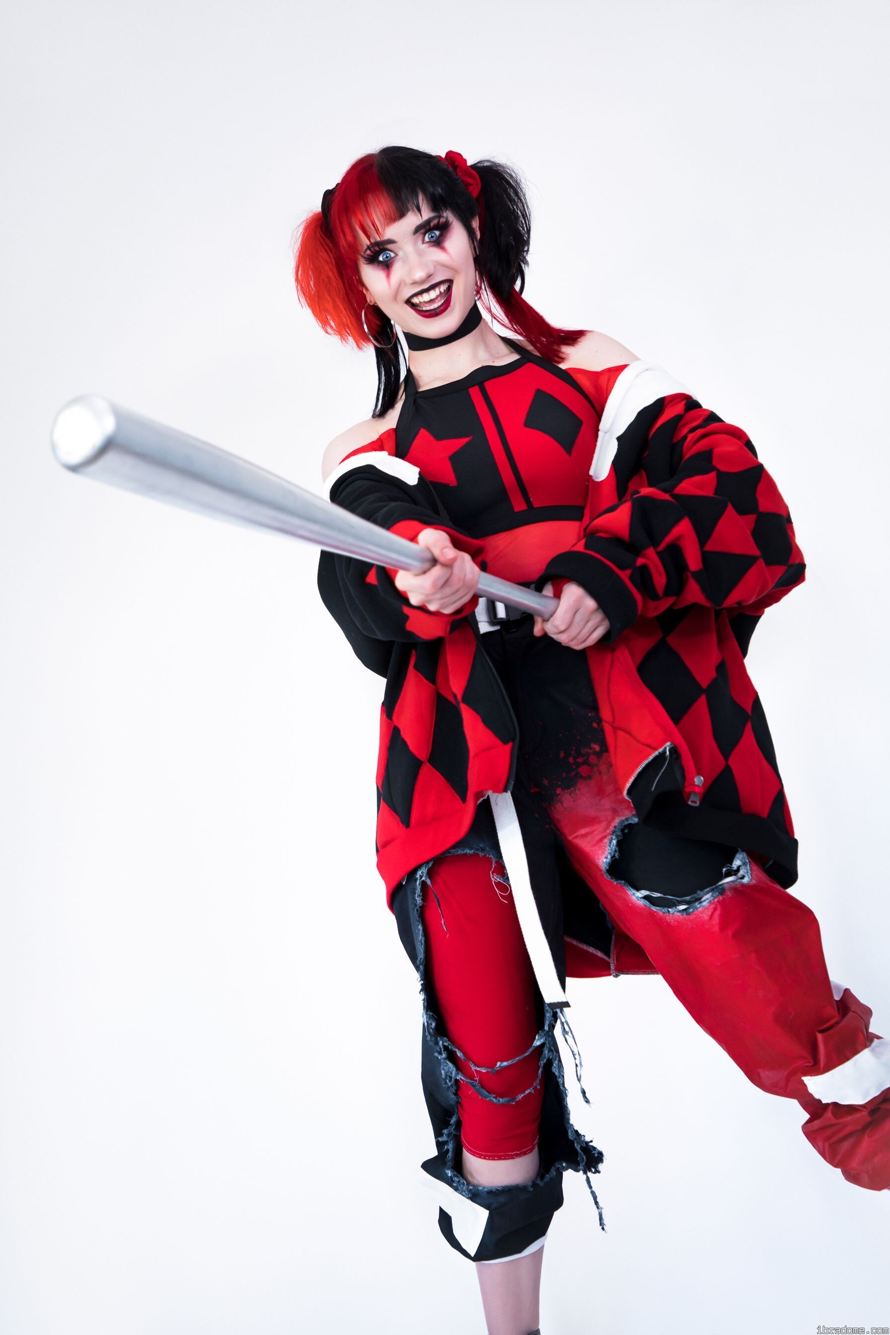 Nichameleon Harley Quinn Red and Black 54057