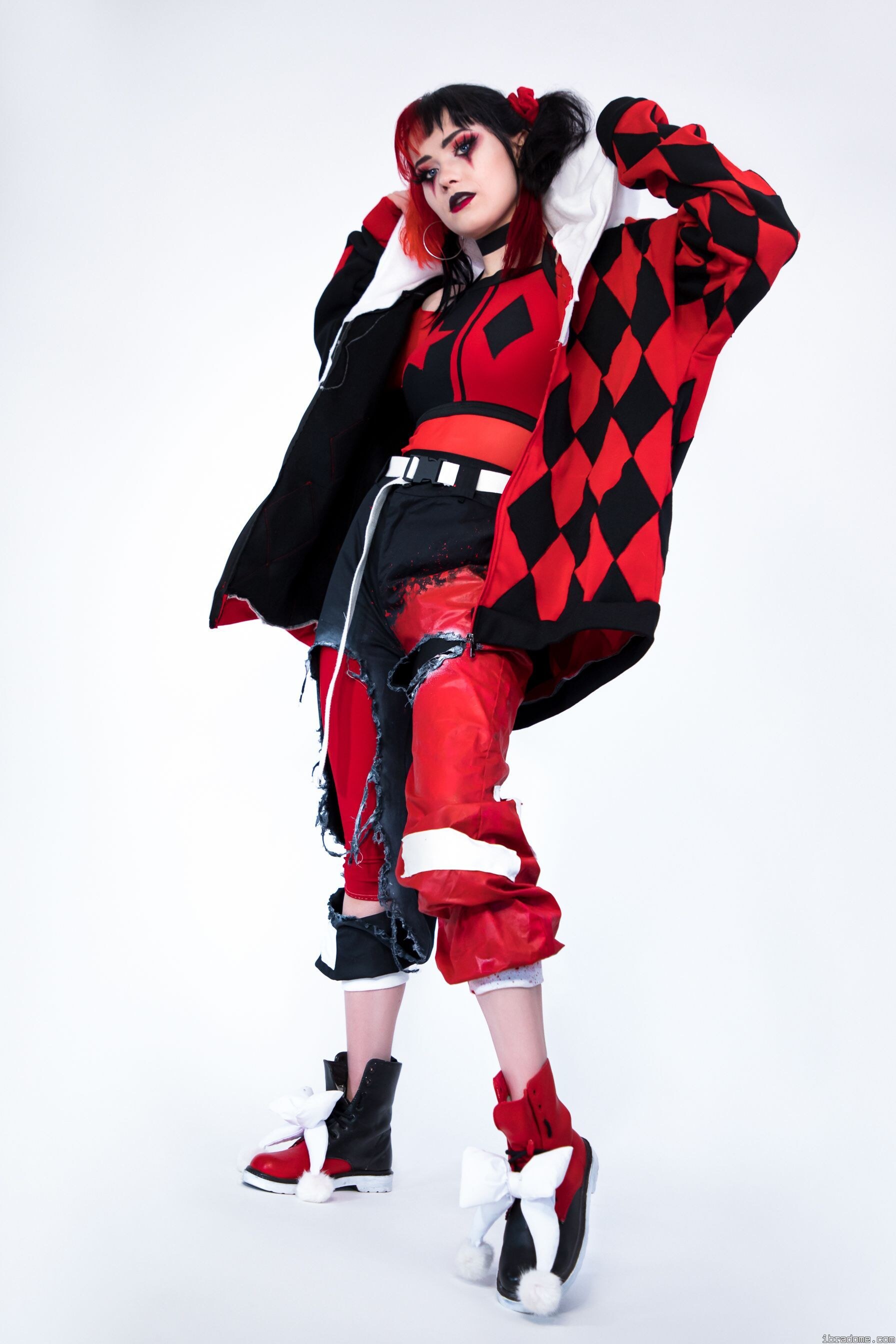 Nichameleon Harley Quinn Red and Black 54059