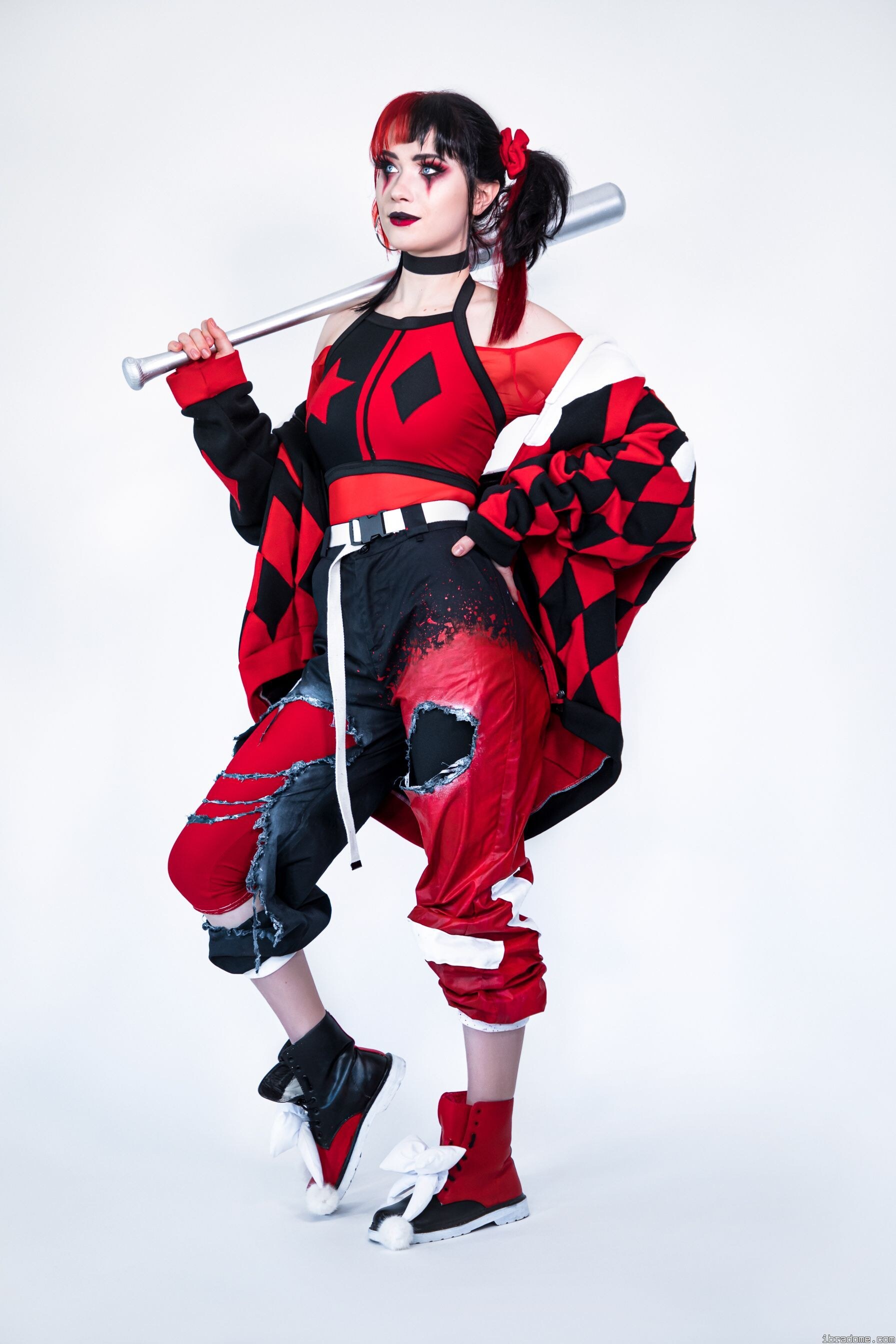 Nichameleon Harley Quinn Red and Black 54061