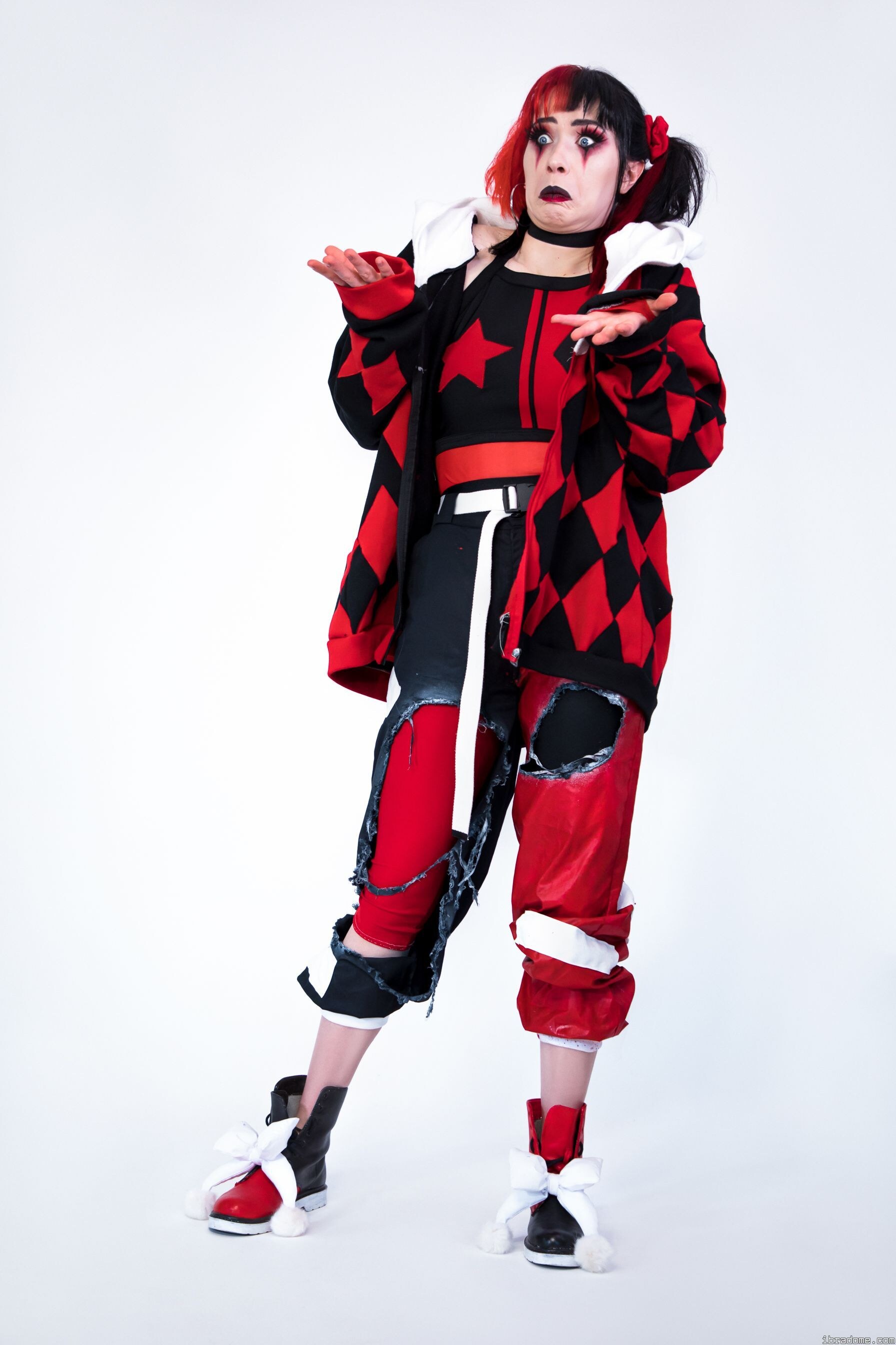 Nichameleon Harley Quinn Red and Black 54062