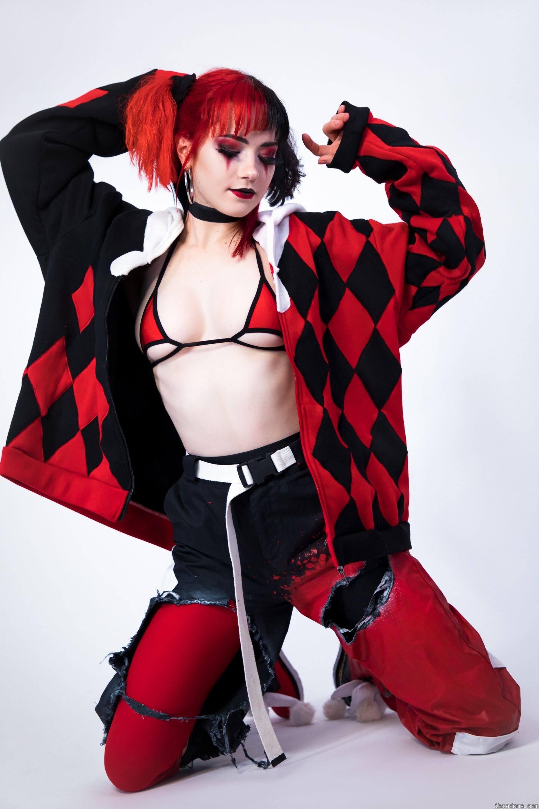 Nichameleon Harley Quinn Red and Black 54066