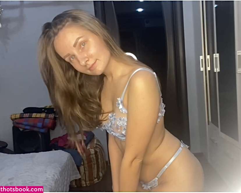 NekoWorld Photos #1 241951