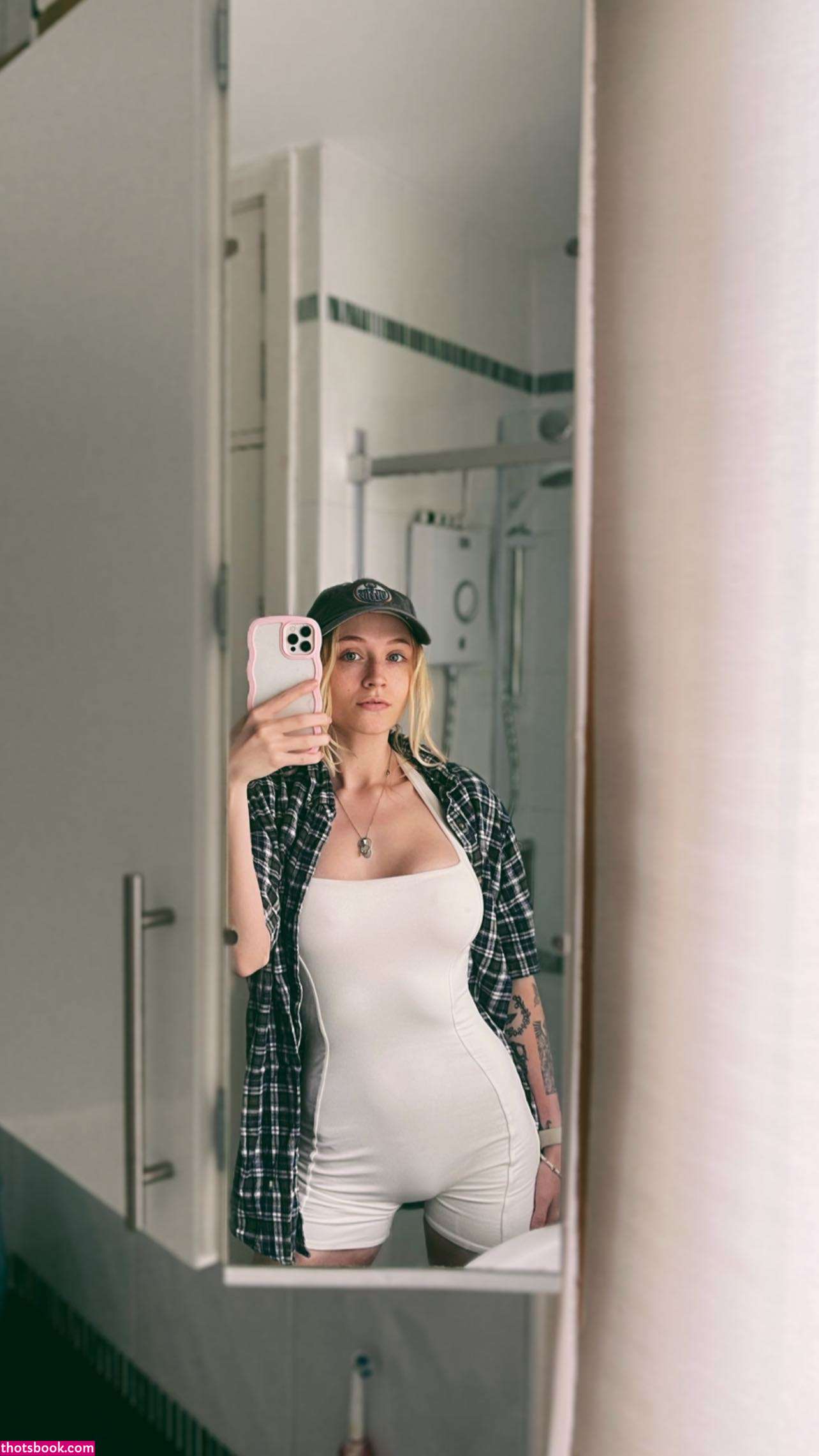 Janet Devlin Photos #2 262057