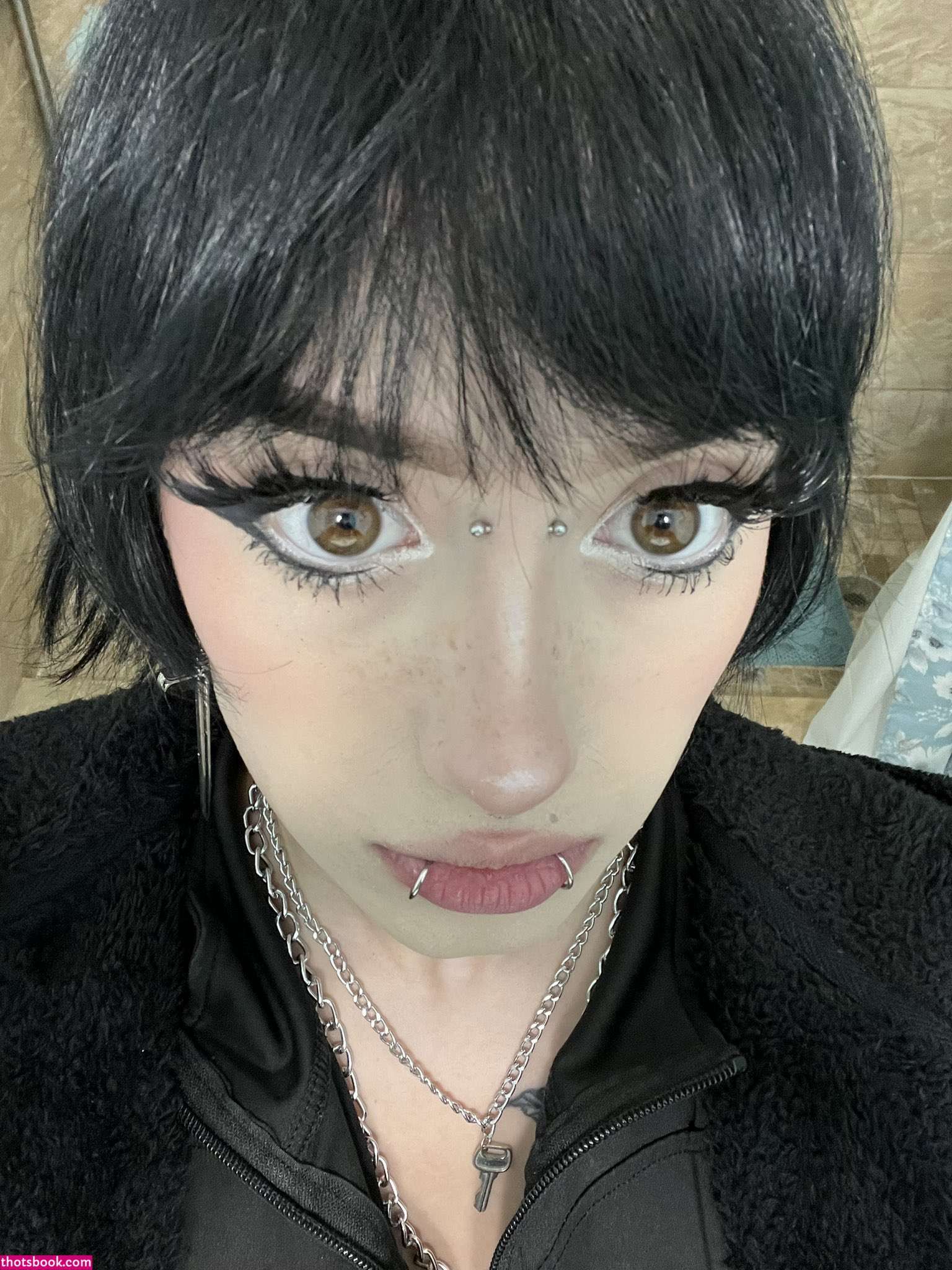 Redroomromance  Pinkroomromance  Rozr Photos #8 262809