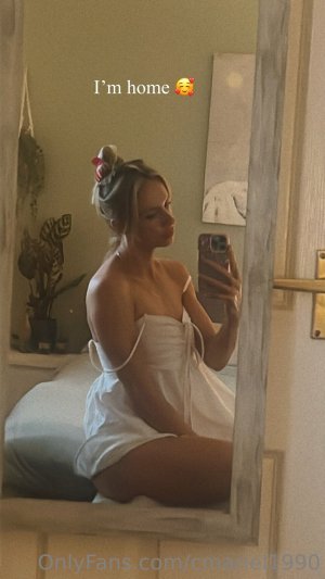 Cerimarie1990 Onlyfans Photos #11