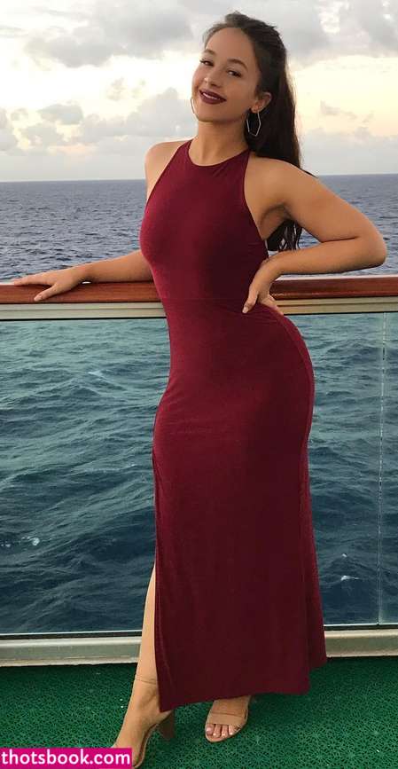 Eliza Butterworth Photos #1 249185