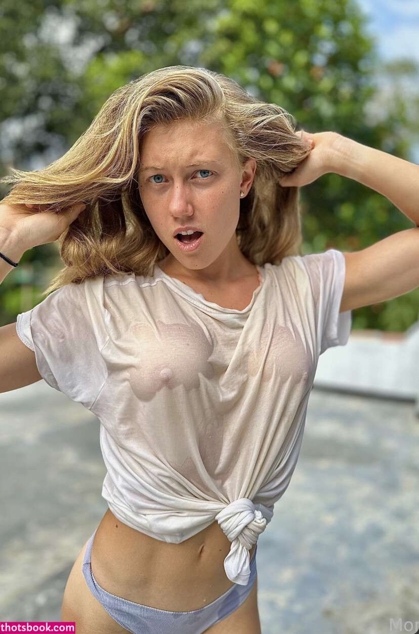 Monalita Photos #2 249688