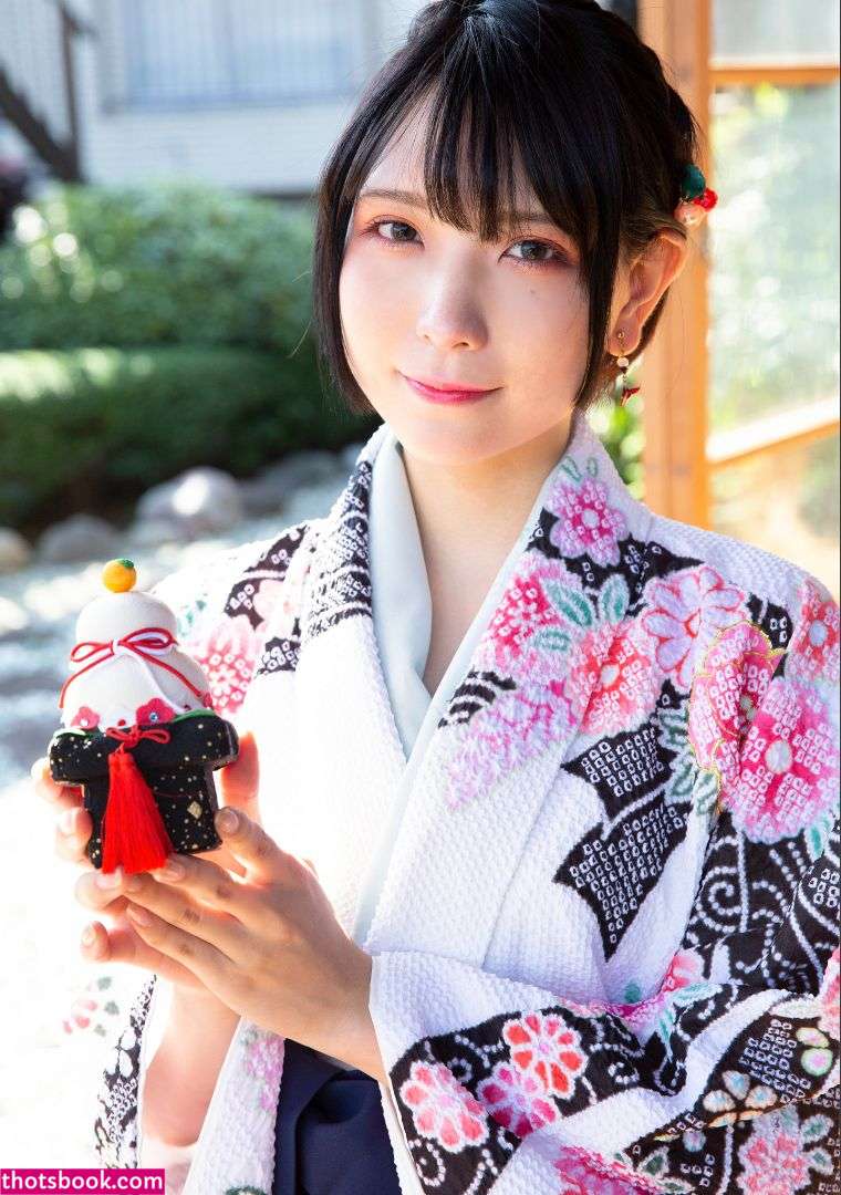 Marina Amatsu Photos #11 249993