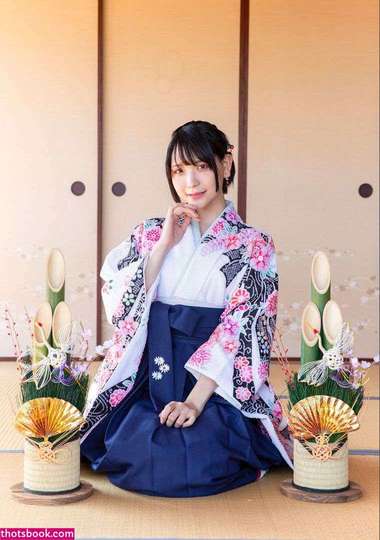 Marina Amatsu Photos #11 249997