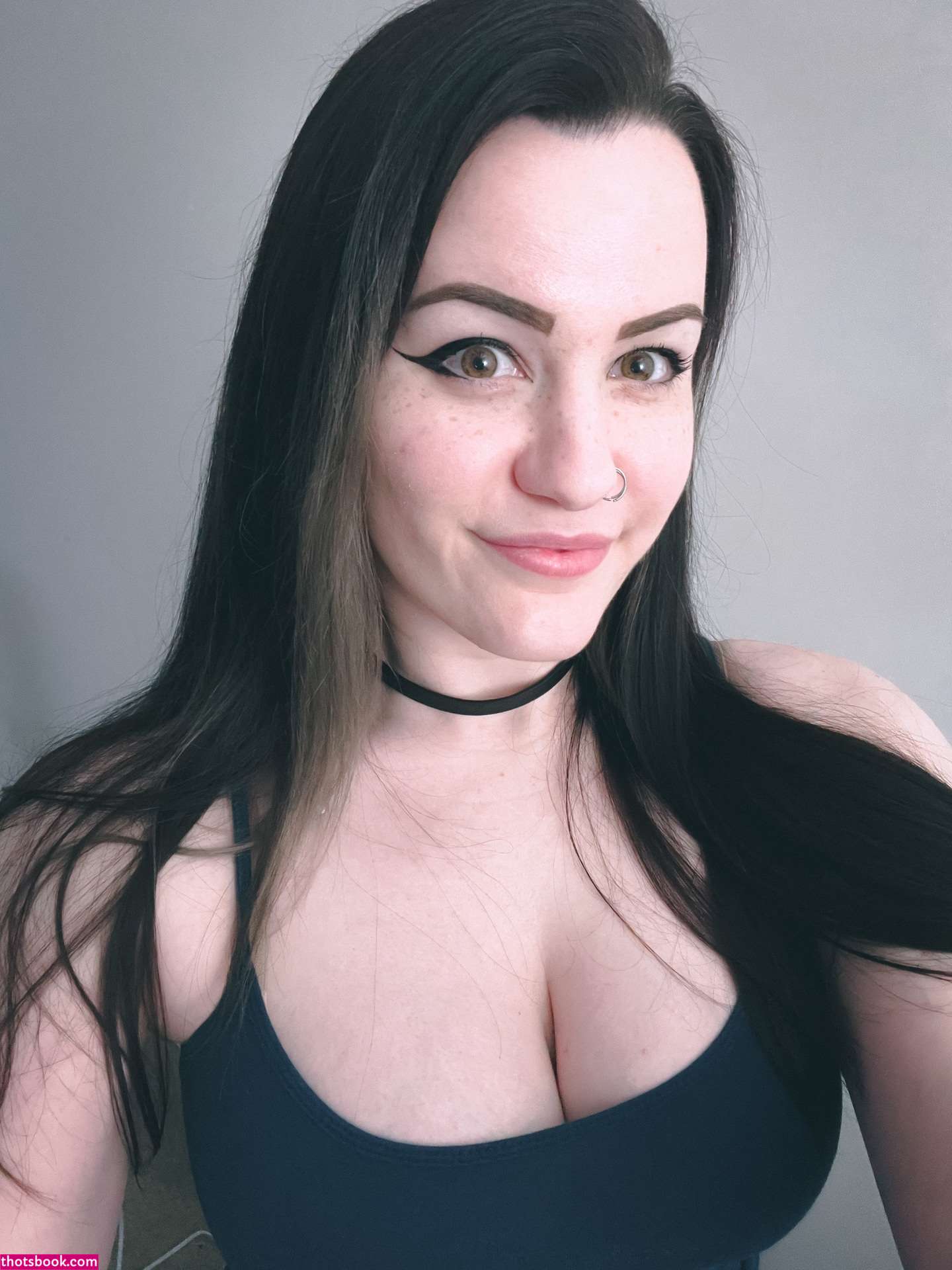 ConcealedBones Photos #2 262923