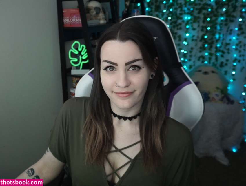 ConcealedBones Photos #8 263281