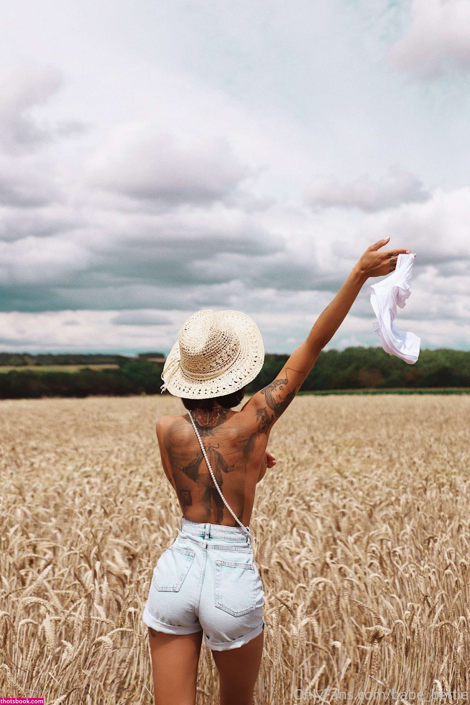 Elizabeth Definhy OnlyFans Photos #6 244029