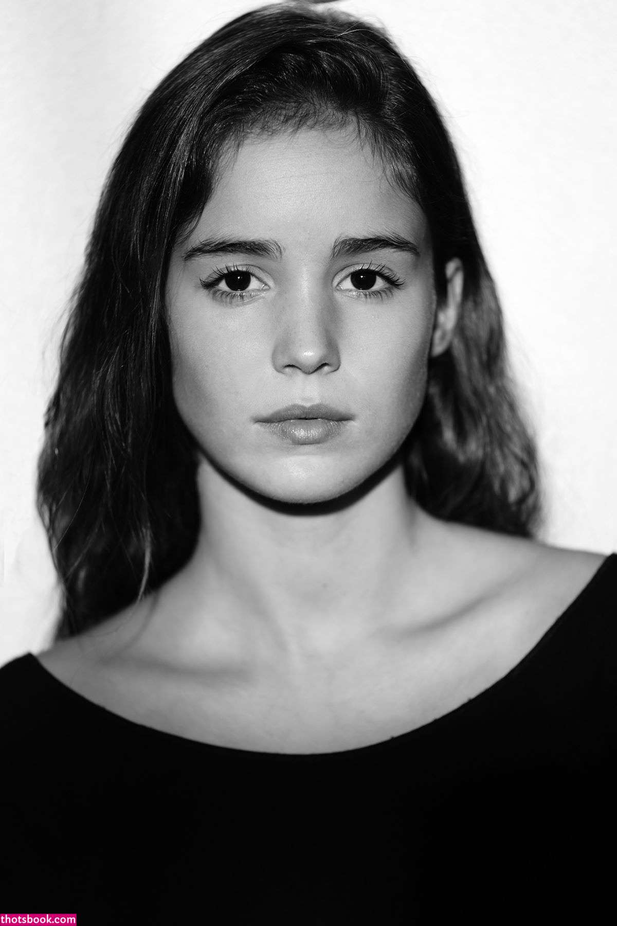 Alba Baptista Photos #11 257929