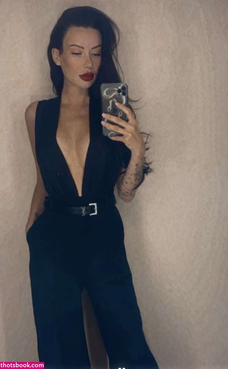 Alesya Vidnova Pena Photos #7 239567