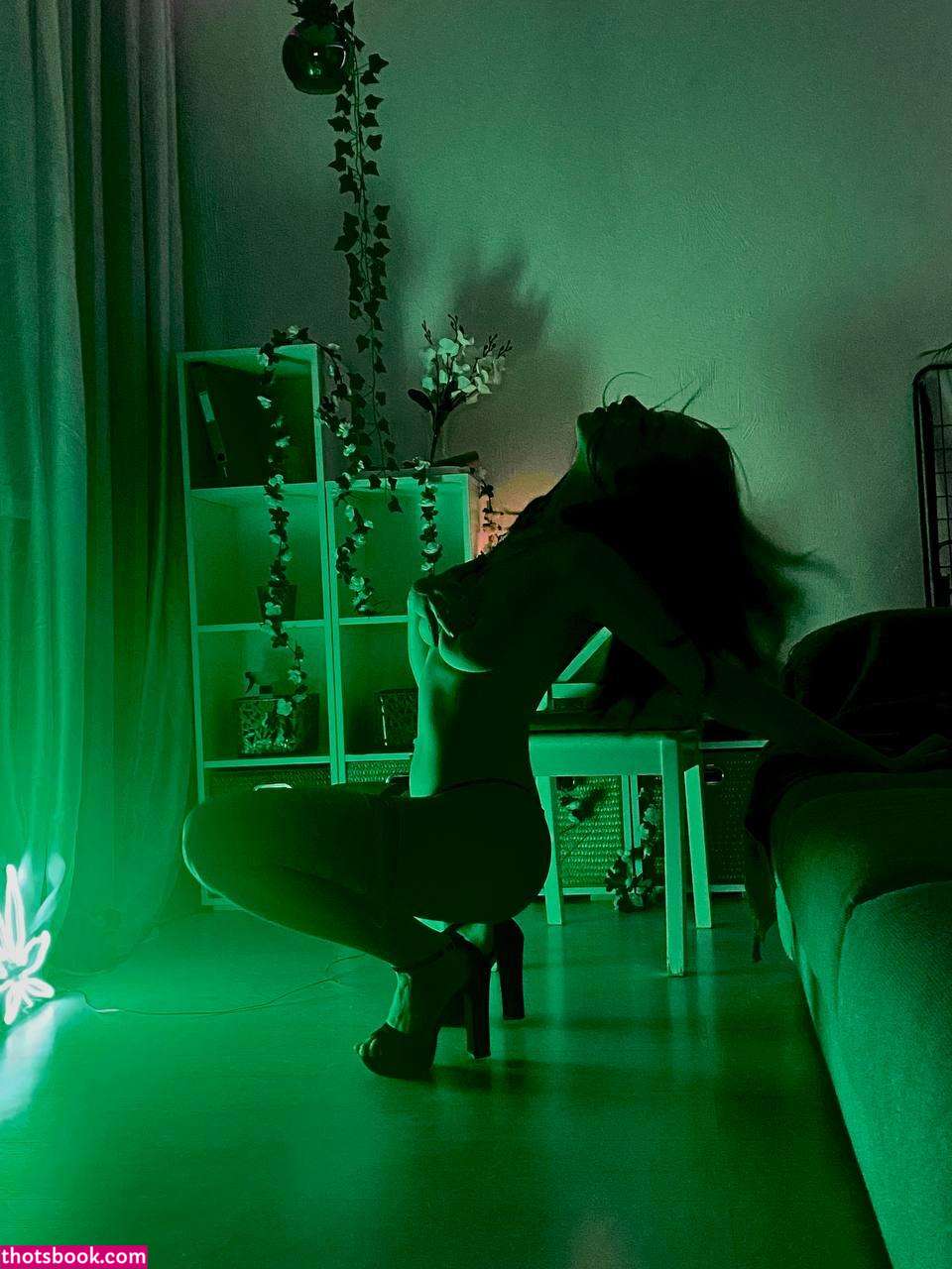 JenniferWilly  kayleecrystal Photos #4 253027