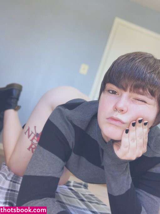 Lain Arbor OnlyFans Photos #7 253914