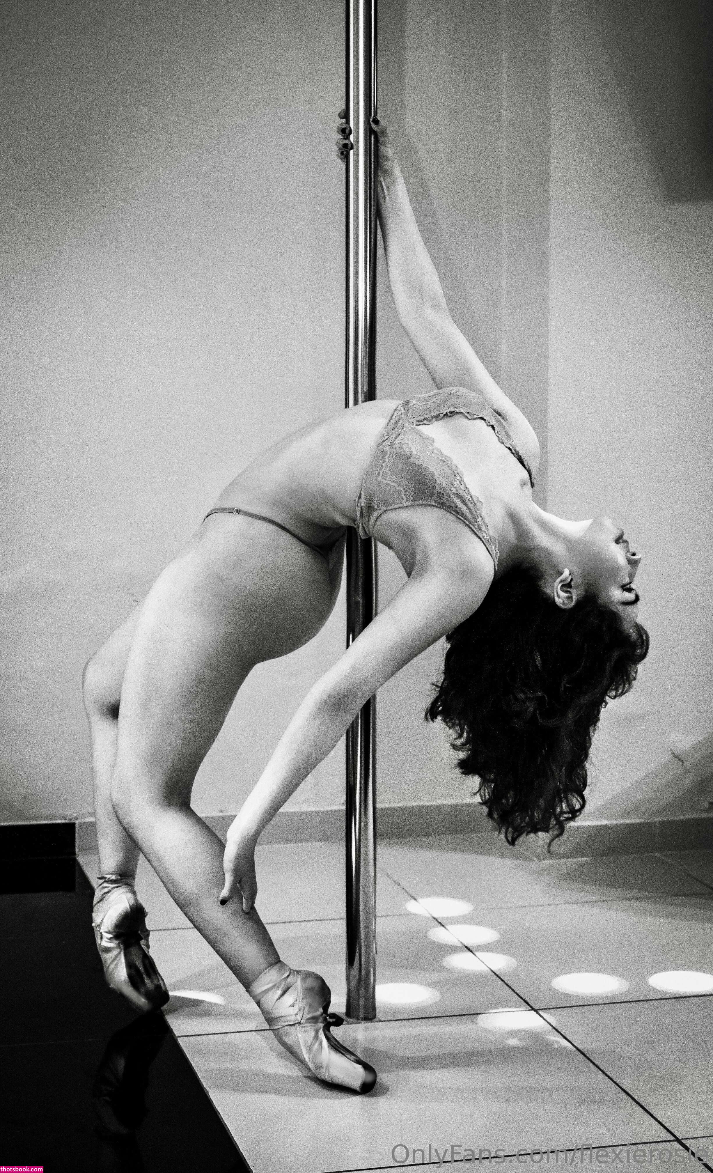 Romina Silva romiflexy romiflexxx Nude OnlyFans Photos #10 965994