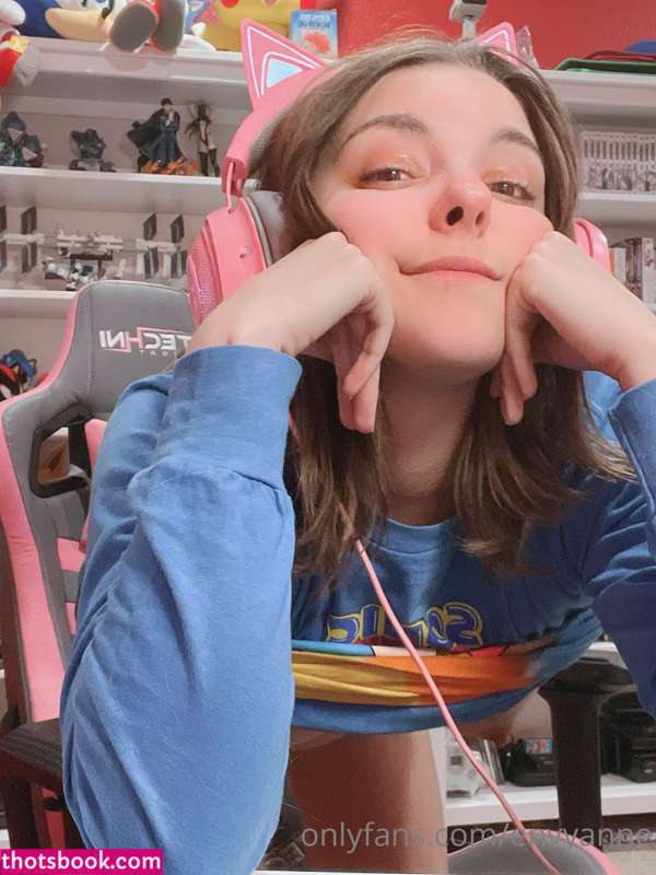 Envy Anne Nude OnlyFans Photos #14 982002