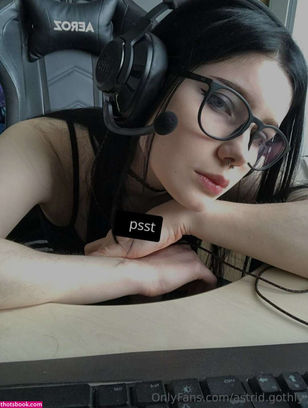 astrid gothly cashew225 Nude OnlyFans Photos #7 1033046