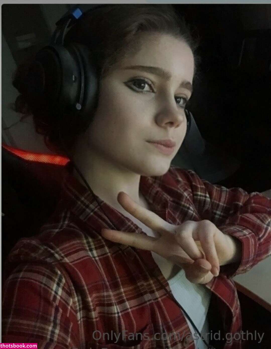 astrid gothly cashew225 Nude OnlyFans Photos #9 1034300