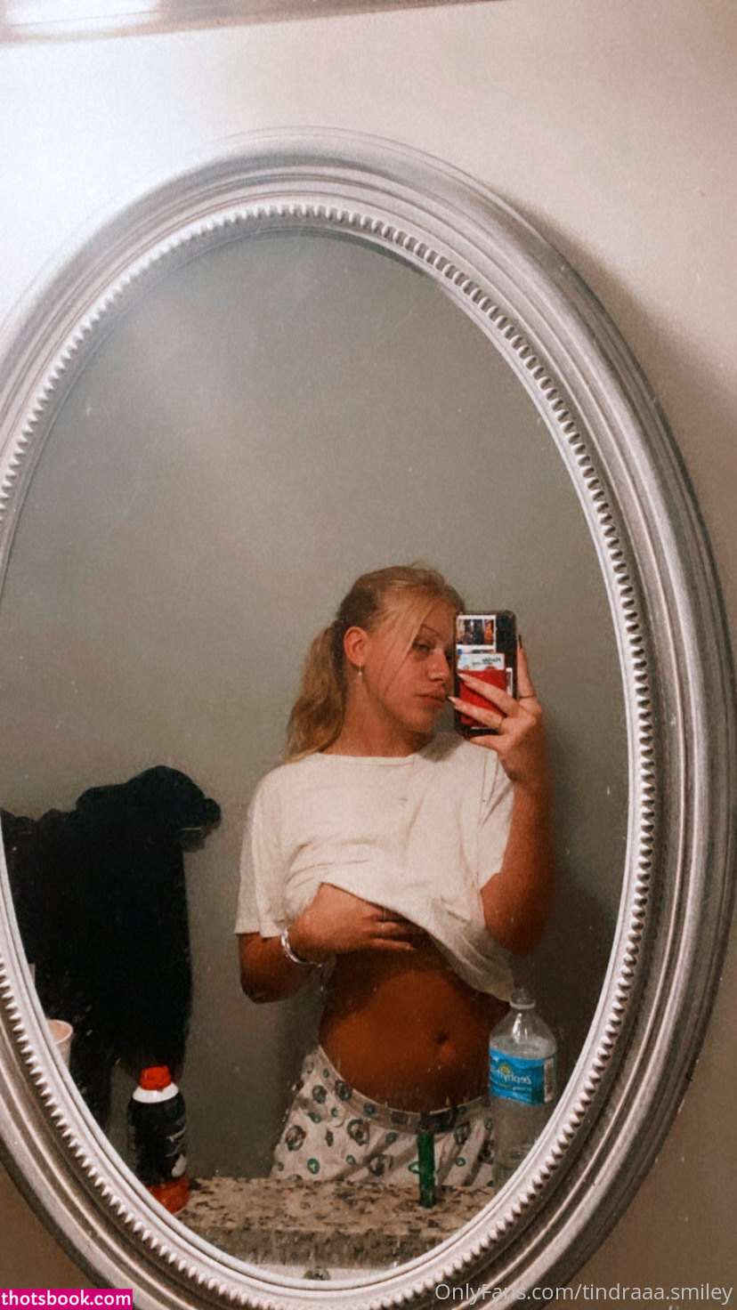 Tindrasmiley Tindrasmileyy Nude OnlyFans Photos #1 961828