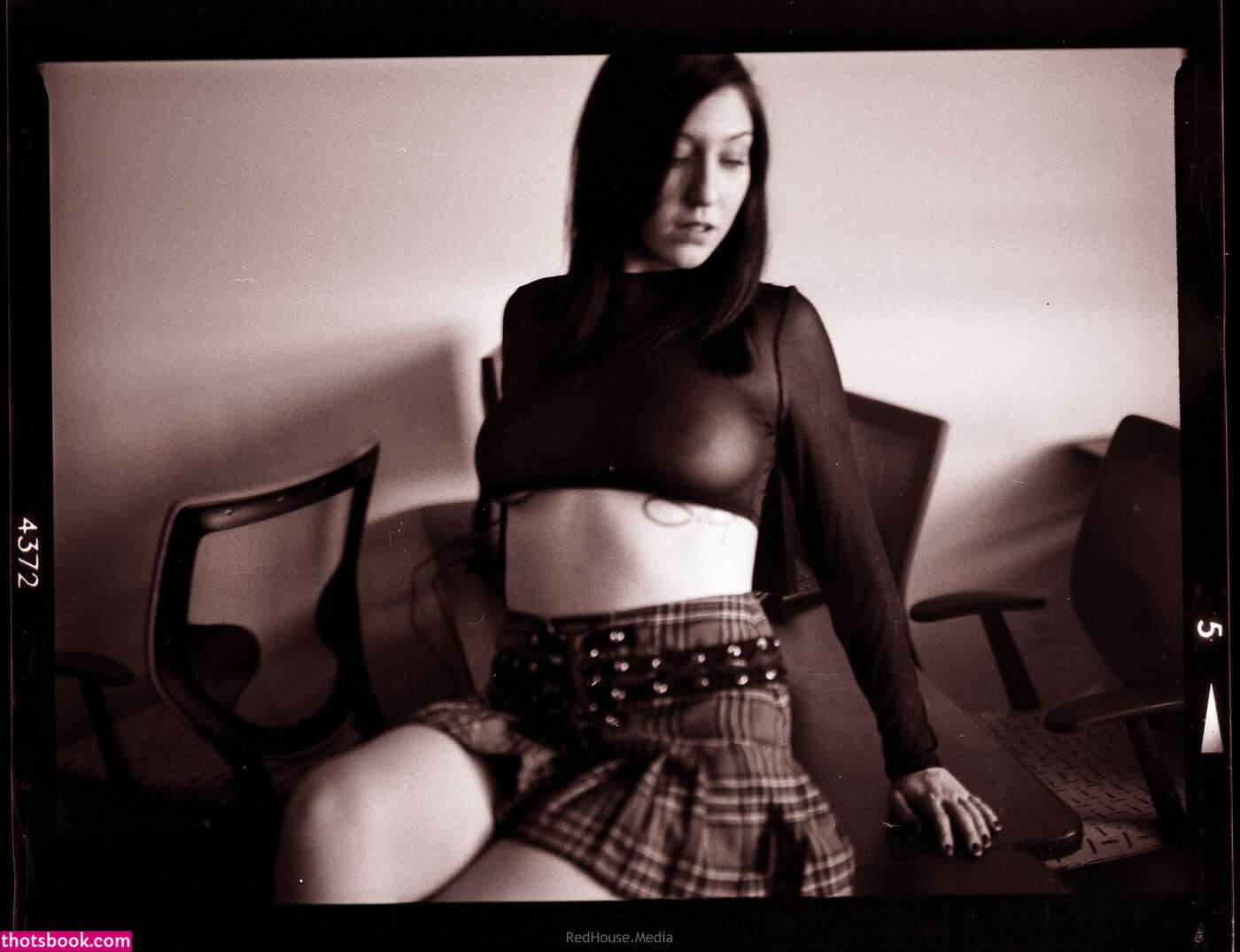 lovelunalux Luna Lux Scarlett Rose nintendo69 Nude Leaks OnlyFans Photos #3 1720100