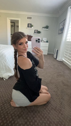 Brooke Monk Nude Leaks OnlyFans Photos #17